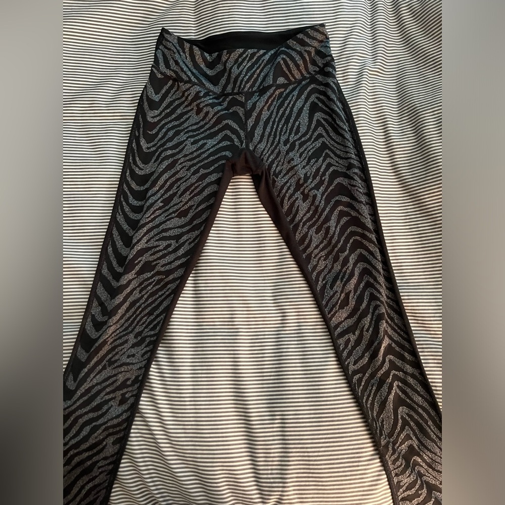 Zella zebra leggings